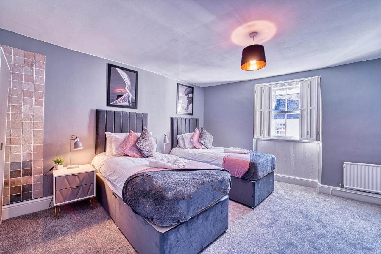 The Stylish Gem Of Bath - Football Table - Sleeps 10 المظهر الخارجي الصورة