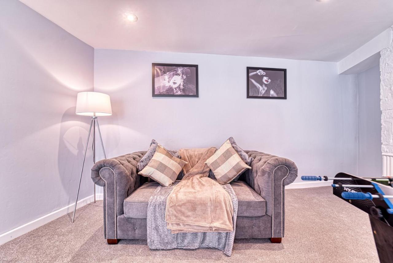 The Stylish Gem Of Bath - Football Table - Sleeps 10 المظهر الخارجي الصورة