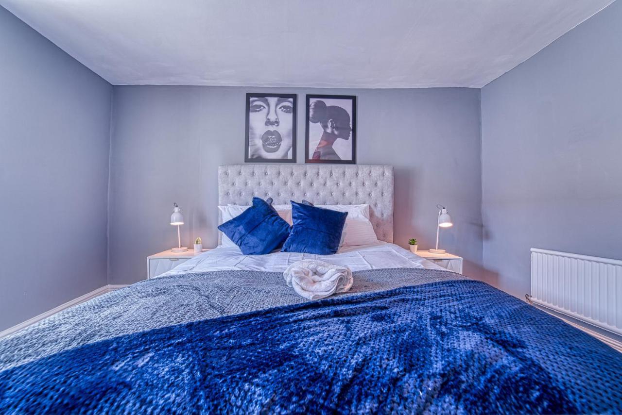 The Stylish Gem Of Bath - Football Table - Sleeps 10 المظهر الخارجي الصورة